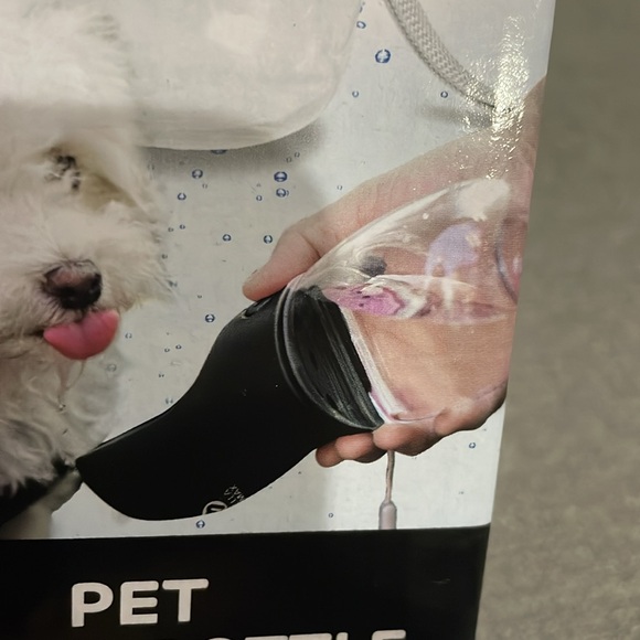 Bella & Max Pet Water Bottle 12 oz - Picture 2 of 7
